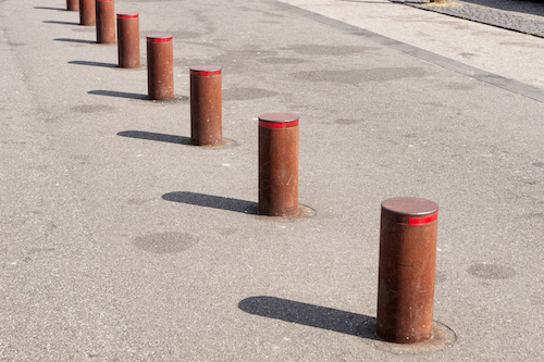 Protect Your Home: How Retractable Driveway Bollards Can Help Prevent Car Theft